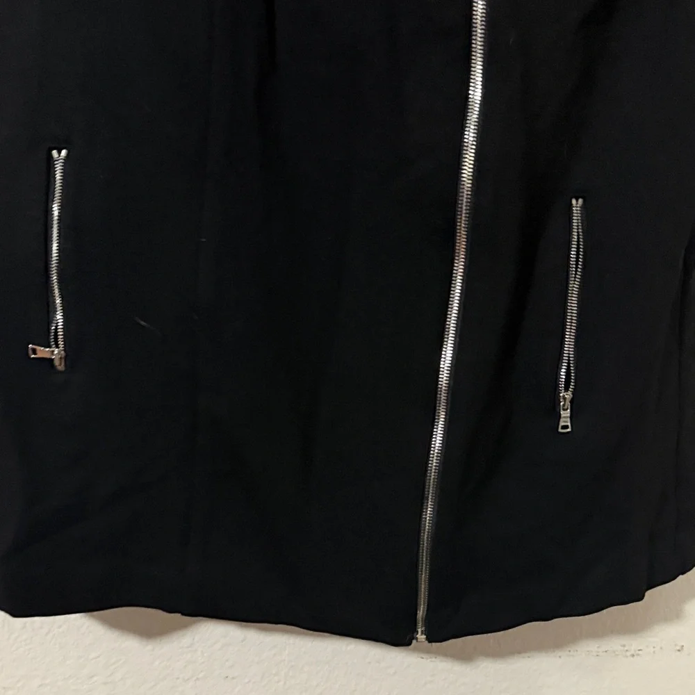 NWT Black Sleeveless moto style Vest with Silver Zippers made in USA L - Picture 3 of 10